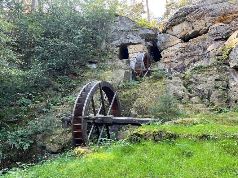 Historisches Wasserrad bei der Regensteinmühle